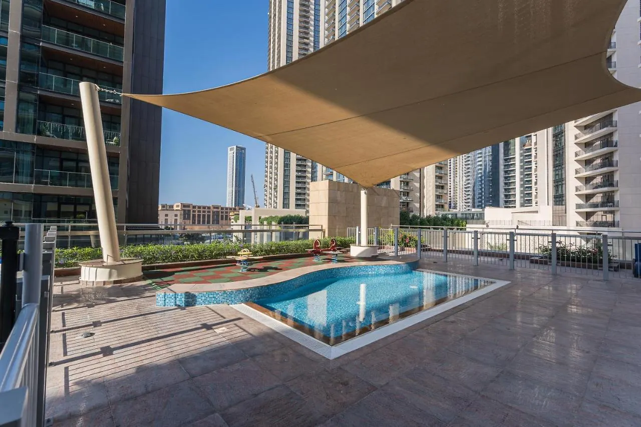 Higuests - Royal 2Br Apt With Balcony Near Burj Khalifa Dubai 0*,