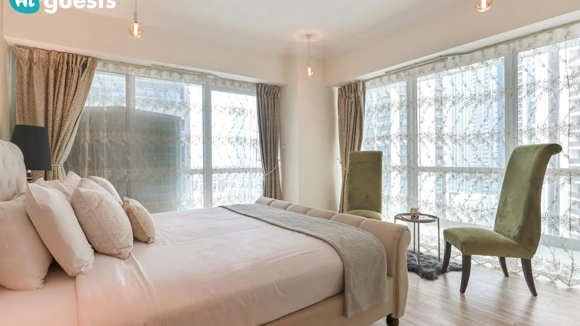 Appartement Higuests - Royal 2Br Apt With Balcony Near Burj Khalifa Dubai