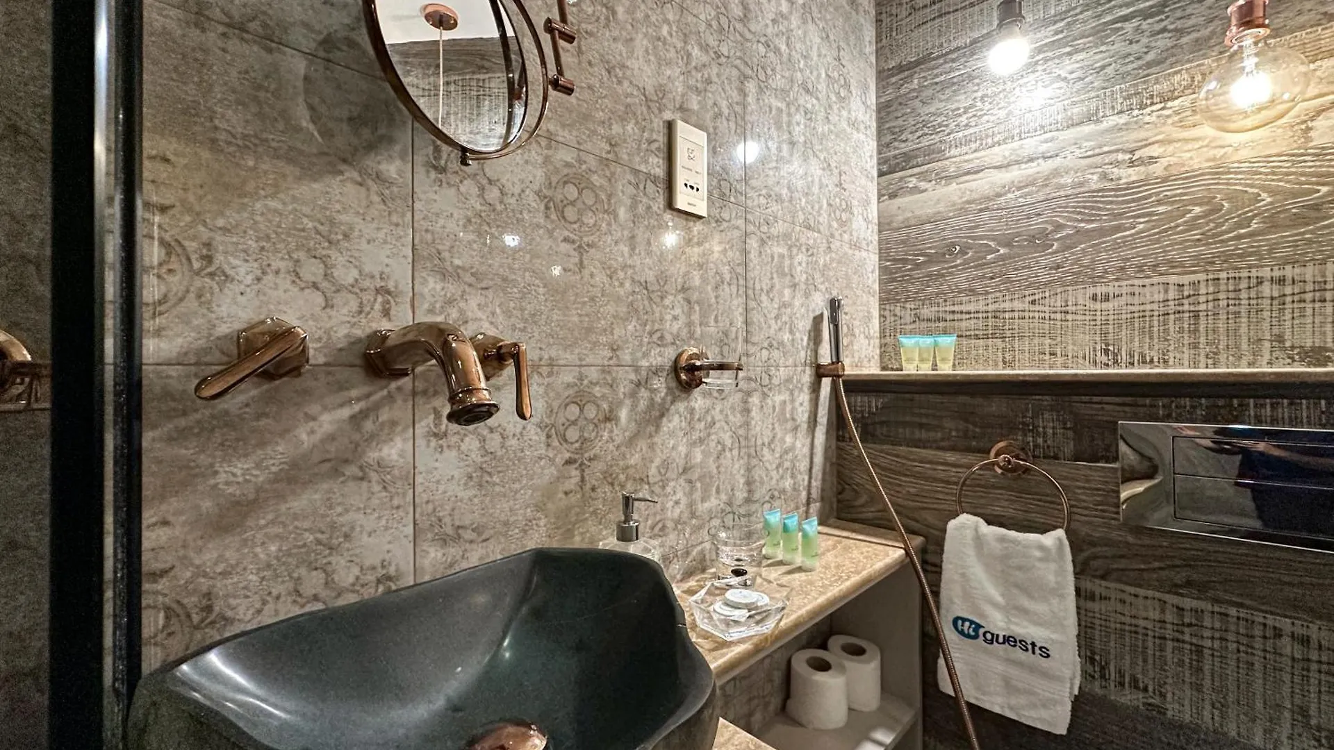 Appartement Higuests - Royal 2Br Apt With Balcony Near Burj Khalifa Dubai Verenigde Arabische Emiraten